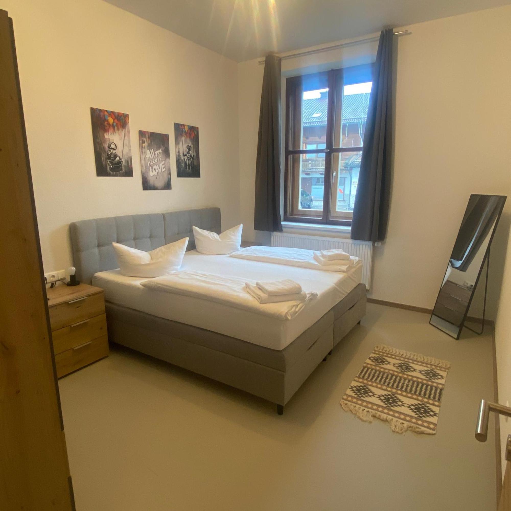 Hotel Bayerisch Meran Bad Feilnbach Bagian luar foto